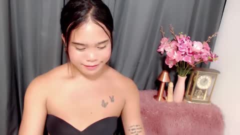 lovelydollsandra online show from February 16, 10:21 am