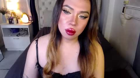 Snapshot of lovelymarie69 chatting on December 5, 6:39 pm Rebeca online show from December 5, 6:39 pm