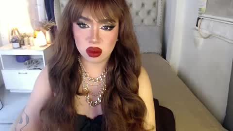 Snapshot of lovelymarie69 chatting on February 2, 5:48 pm Rebeca online show from February 2, 5:48 pm