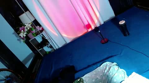 lovelymiss_shyna11 online show from January 26, 8:36 am