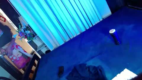 lovelymiss_shyna11 online show from February 15, 8:44 am