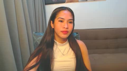 pauleen online show from September 25, 5:47 am