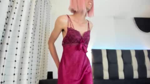 loverisu online show from October 17, 9:07 pm