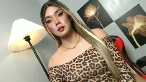 lovers moon22 online show from November 7, 11:21 am