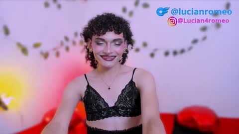 Snapshot of lucianromeo17 chatting on December 15, 4:51 am Lucy or Lucian 3 Come to my social Links3 online show from December 15, 4:51 am