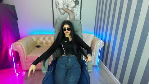 Monika online show from February 7, 6:24 am