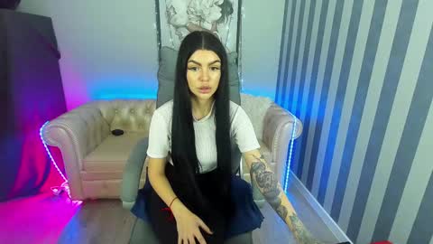 Monika online show from February 12, 1:27 pm