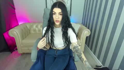 Monika online show from March 3, 6:24 am