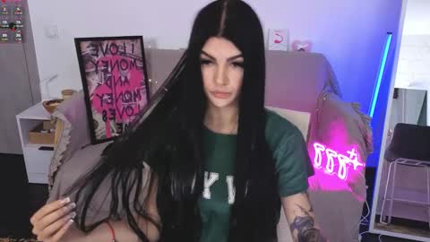 Monika online show from October 10, 8:37 am