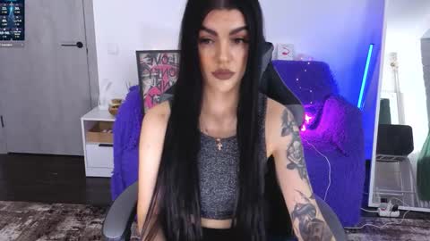 Monika online show from December 4, 4:22 pm