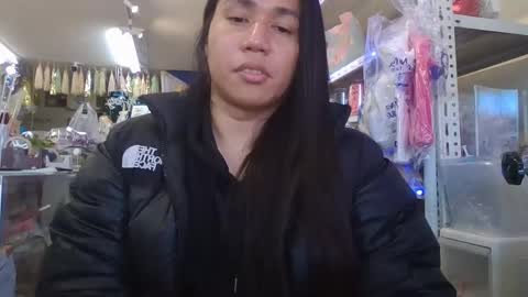 Snapshot of luckyts_cumx chatting on February 15, 4:36 am luckyts_cumx online show from February 15, 4:36 am