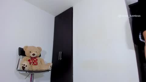 Snapshot of luisa_summer2 chatting on February 2, 3:21 am Luisa Fernanda online show from February 2, 3:21 am