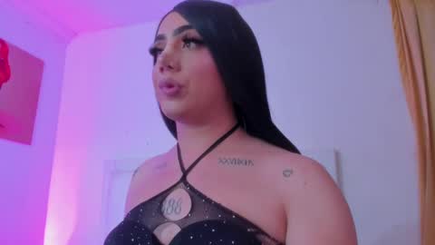 Snapshot of lulu_exotic chatting on January 23, 1:13 pm BRENDA TATIANA online show from January 23, 1:13 pm
