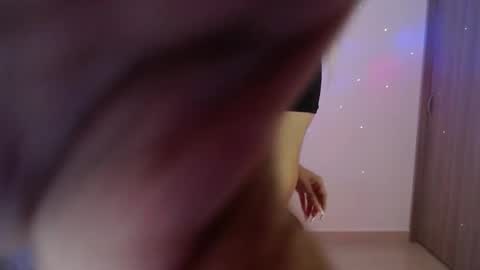 Snapshot of luna_mails chatting on September 30, 1:05 am Luna online show from September 30, 1:05 am