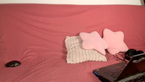 Snapshot of luros_modasy chatting on December 13, 7:53 pm Luros Modasy online show from December 13, 7:53 pm
