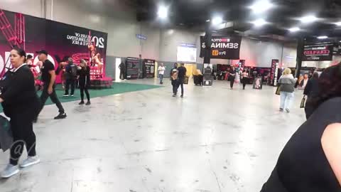 SHOWS ALL MONDAY WEDNESDAYFRIDAYSATURDAY  IN THE MORNING online show from October 24, 9:31 pm