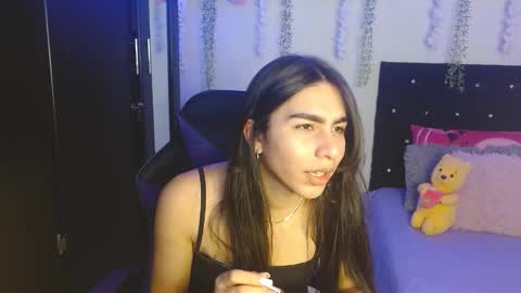 Lyaa Cutee online show from November 18, 7:19 am