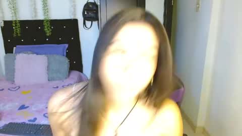Lyaa Cutee online show from May 28, 12:41 am