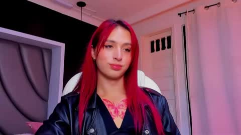 Snapshot of madame_lilith chatting on January 31, 11:24 am madame lilith online show from January 31, 11:24 am
