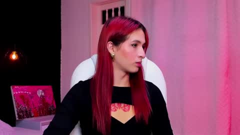 Snapshot of madame_lilith chatting on February 14, 11:21 am madame lilith online show from February 14, 11:21 am