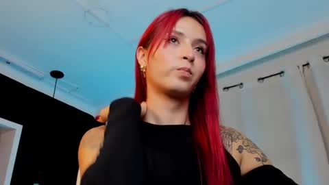Snapshot of madame_lilith chatting on February 22, 11:13 am madame lilith online show from February 22, 11:13 am