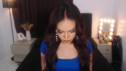 Snapshot of maddieontop chatting on February 18, 6:49 pm maddieontop online show from February 18, 6:49 pm