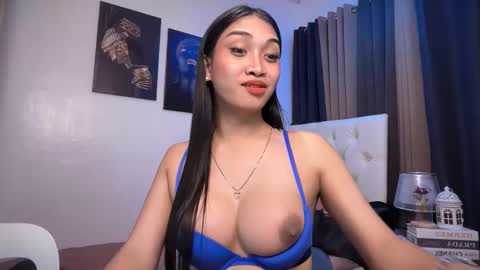 Snapshot of maddison_jade chatting on October 14, 7:31 am maddison_jade online show from October 14, 7:31 am
