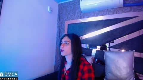Snapshot of maevekuro chatting on February 28, 7:14 pm maevekuro online show from February 28, 7:14 pm