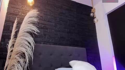 Snapshot of maite_smith69 chatting on October 5, 12:28 pm maite_smith69 online show from October 5, 12:28 pm