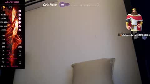 Snapshot of majesticcallista chatting on October 8, 2:46 am QueenCali online show from October 8, 2:46 am