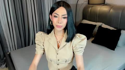 Lovely online show from January 20, 9:03 am