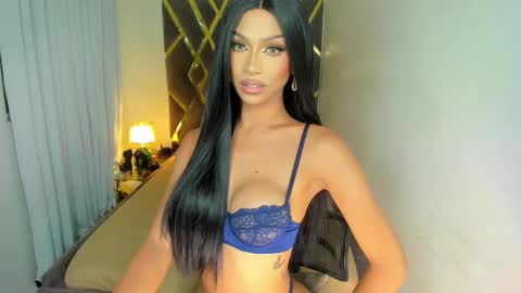 Snapshot of majestictspatty chatting on February 26, 3:42 am Patty Grey online show from February 26, 3:42 am