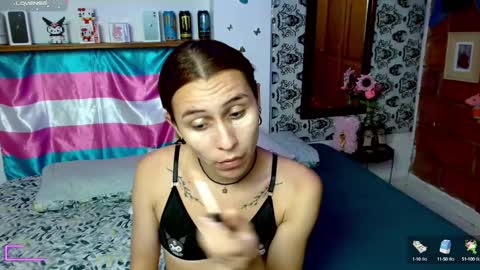   online show from March 12, 11:53 am