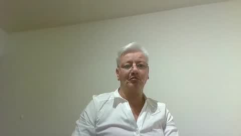 mandywinger online show from February 3, 6:34 am