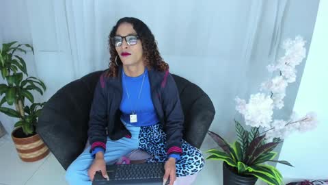 Snapshot of marfilastrom chatting on December 29, 3:44 am marfilastrom online show from December 29, 3:44 am