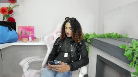 Snapshot of marfilastrom chatting on January 19, 4:22 am marfilastrom online show from January 19, 4:22 am