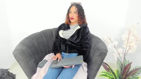 Snapshot of marfilastrom chatting on January 30, 5:41 am marfilastrom online show from January 30, 5:41 am