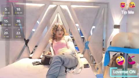 marfilastrom online show from October 14, 9:04 pm