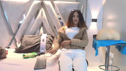 marfilastrom online show from October 17, 11:52 pm