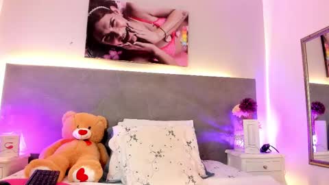 Snapshot of mariajo_sex_ chatting on March 8, 12:41 pm MARIAJO Dont forget that Mariajosexy20 online show from March 8, 12:41 pm