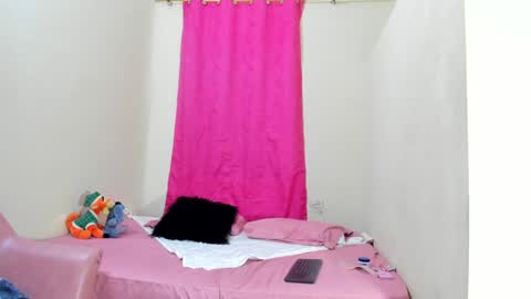 Snapshot of mariana_16_ chatting on January 21, 8:32 pm mariana_16_ online show from January 21, 8:32 pm