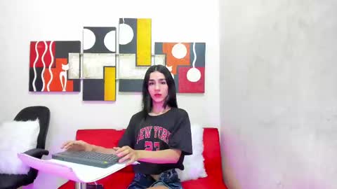 Snapshot of mariana_16_ chatting on February 14, 8:37 pm mariana_16_ online show from February 14, 8:37 pm