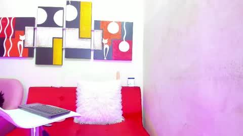 Snapshot of mariana_16_ chatting on March 6, 8:45 pm mariana_16_ online show from March 6, 8:45 pm