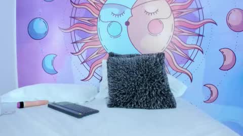 Snapshot of mariana_16_ chatting on September 27, 9:24 pm mariana_16_ online show from September 27, 9:24 pm