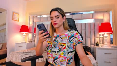 Snapshot of mariiahneedles chatting on December 31, 3:55 am mariiahneedles online show from December 31, 3:55 am