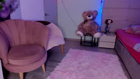 Marily Daniela online show from December 22, 3:33 am