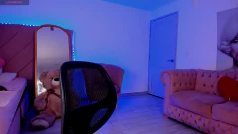 Marily Daniela online show from October 17, 2:48 am