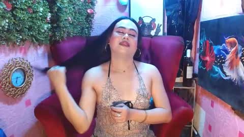 Snapshot of mariposa_911 chatting on March 10, 9:18 pm LEAH online show from March 10, 9:18 pm
