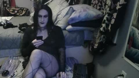Snapshot of marissa_moans chatting on March 10, 6:05 am marissa online show from March 10, 6:05 am