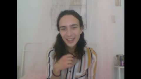 Snapshot of masharose chatting on September 9, 2:32 am masharose online show from September 9, 2:32 am